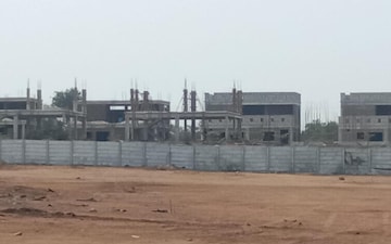 Plot For Sale in Narepally