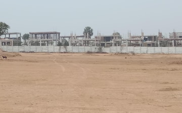 Plot For Sale in Ecil