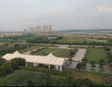 Plot Area in  Plot at BPTP Amstoria, Sector 102 – for Sale