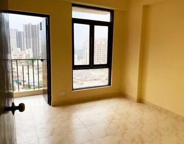 Room in 2 BHK Apartment at Apex Our Homes, Sector 37c – for Sale