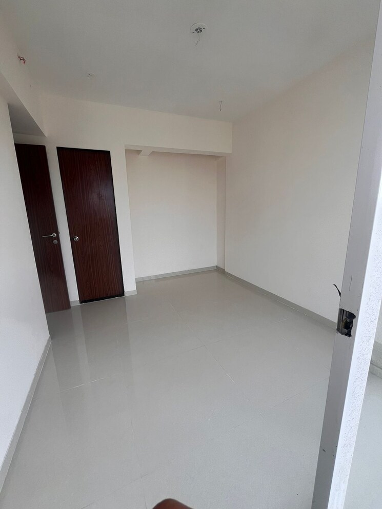 Room, jvm-tiara 1 Bedroom 404 Sq.Ft. Apartment In Owale Thane 7263338