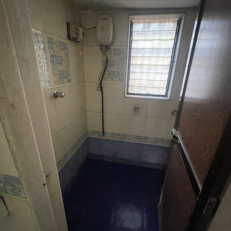 Bathroom, shree-shrina-chsl 1 Bedroom 525 Sq.Ft. Apartment In Ashok Van Mumbai 7263500