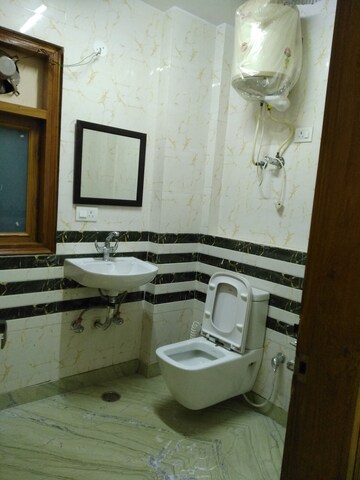 Bathroom in 2 BHK Builder Floor at Lajpat Nagar – for Rent