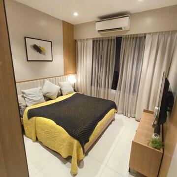 Team Area in 2 BHK Apartment at Siddha Sky Phase 3, Sion East – for Sale