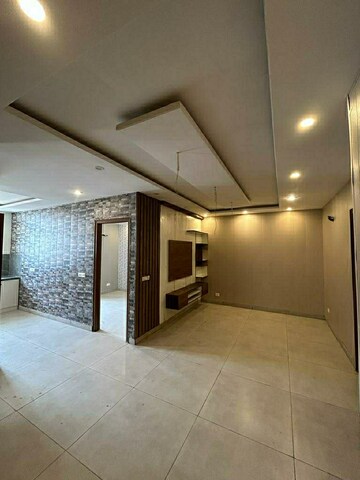 Room in 3 BHK Apartment at Barnala Green Lotus Avenue, Ambala Highway – for Sale