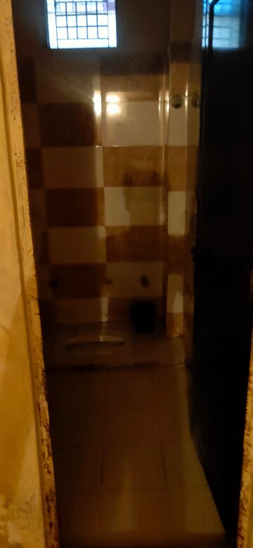 Bathroom in 3 BHK Builder Floor at Akash Nagar – for Sale