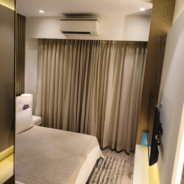 Team Area in 3 BHK Apartment at Siddha Sky Phase 3, Sion East – for Sale