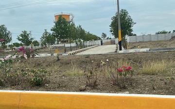 Plot For Sale in Kawadipally