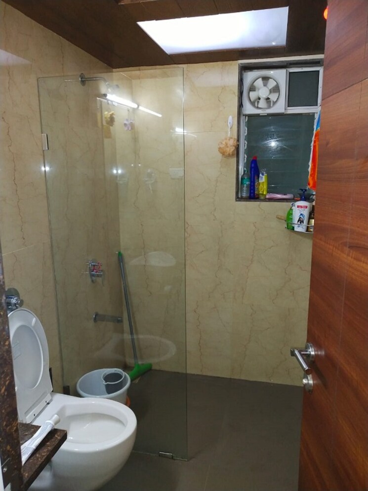 Bathroom, kabra-aurum 4 Bedroom 1173 Sq.Ft. Apartment In Goregaon West Mumbai 7264395