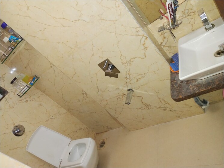Bathroom, kabra-aurum 4 Bedroom 1173 Sq.Ft. Apartment In Goregaon West Mumbai 7264395