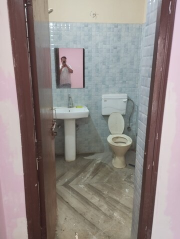 Bathroom in 1.5 BHK Villa at Shri Vinayaka Beta Plaza, Beta I Greater Noida – for Sale