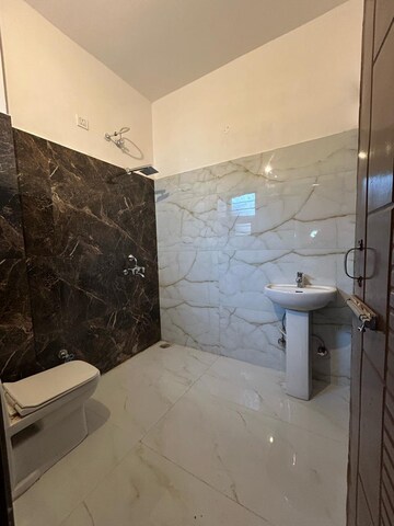 Bathroom in 3 BHK Villa at KharaR-Kurali Highway – for Sale