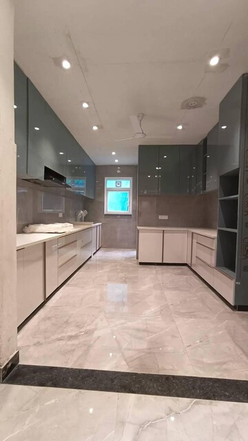 4 BHK Builder Floor For Sale in Green Fields Colony