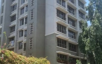 2 BHK Apartment For Sale in Khar East