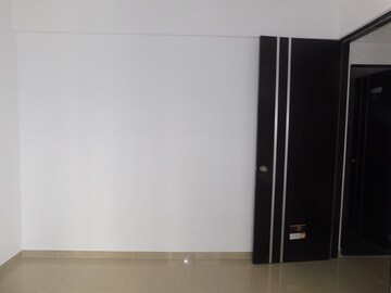 Room in 1 BHK Apartment at Dombivli – for Sale