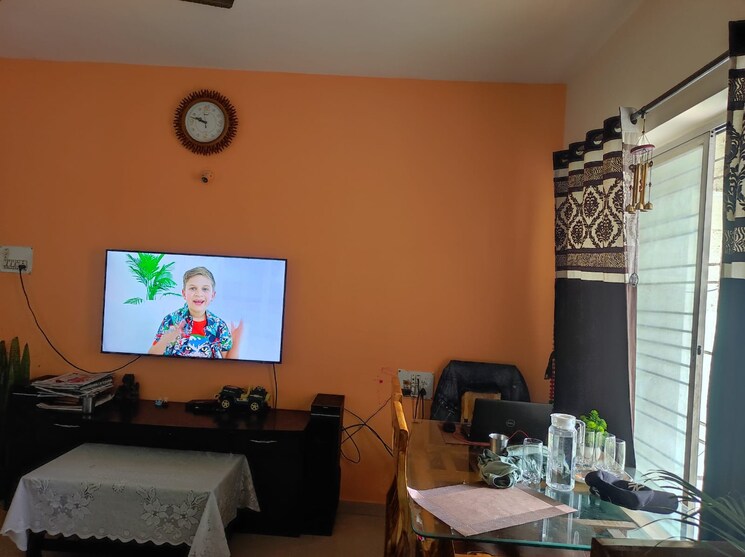 Living Room, karan-rhea 2 Bedroom 813 Sq.Ft. Apartment In Wadegaon Pune 7265629