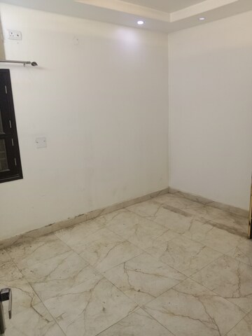 3 BHK Apartment For Sale in Rohini Sector 13