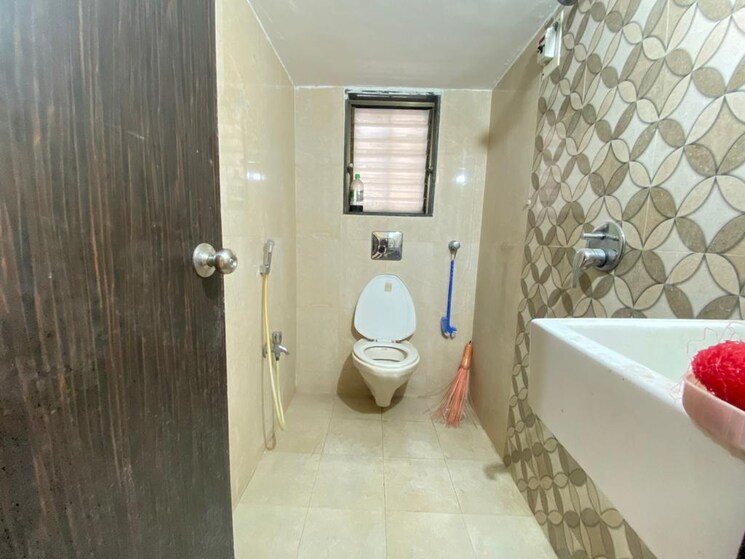Bathroom, rai-chandraya-smruti-chs 2 Bedroom 800 Sq.Ft. Apartment In Dombivli West Thane 7265807