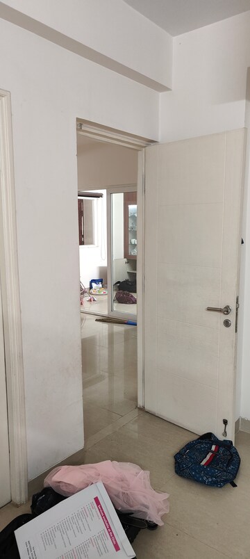Bathroom in 4 BHK Apartment at Emaar Emerald Floors Premier, Sector 65 – for Sale