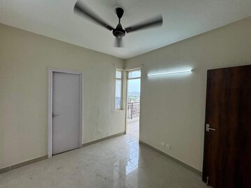 Room in 3 BHK Builder Floor at Sainik Colony – for Sale