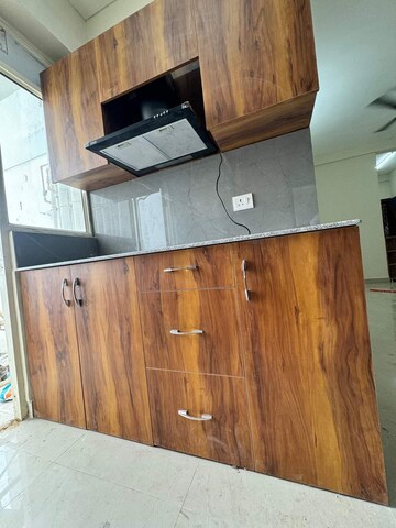 Furnished Amenities in 3 BHK Builder Floor at Sainik Colony – for Sale