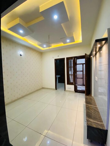 Room in 3 BHK Independent House at LudhianA-Chandigarh Hwy – for Sale