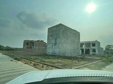  Plot – Exterior View View at Wazirganj - for Sale