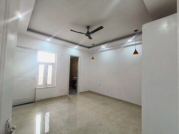 Bedroom in 4 BHK Builder Floor at Green Fields Colony – for Sale