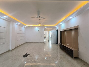 Living Room in 4 BHK Builder Floor at Green Fields Colony – for Sale