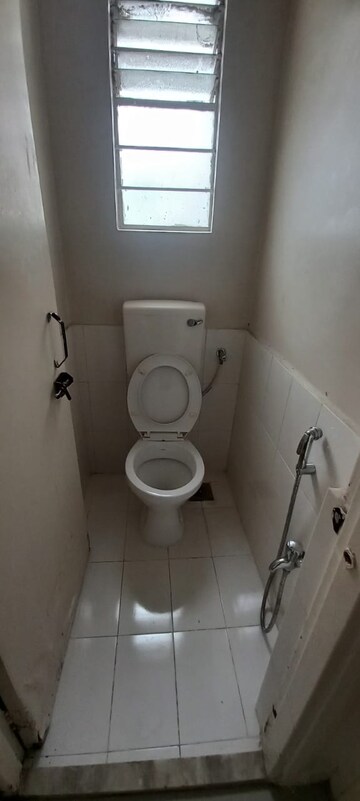 Bathroom in 2 BHK Apartment at Achalare 52 Greenwoods, Baner – for Sale