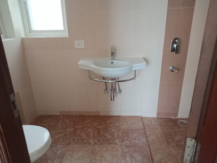 Bathroom, imperia-esfera 2.5 Bedroom 1548 Sq.Ft. Apartment In Sector 37c Gurgaon 7266996