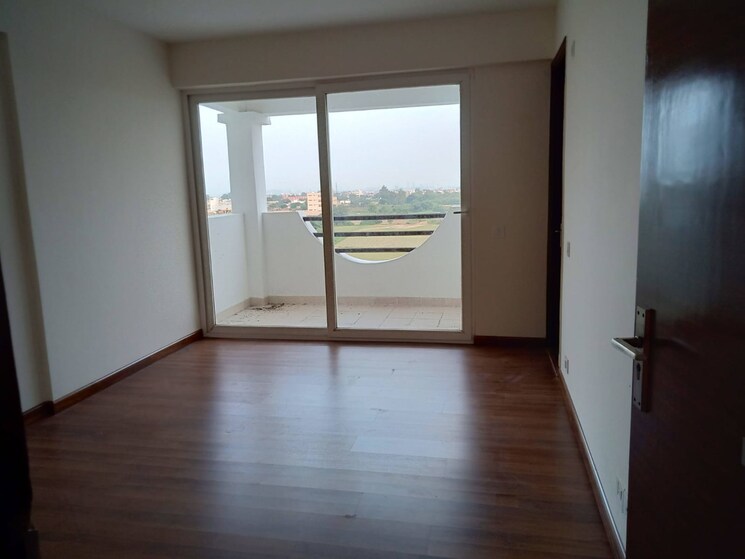 Room, imperia-esfera 2.5 Bedroom 1548 Sq.Ft. Apartment In Sector 37c Gurgaon 7266996