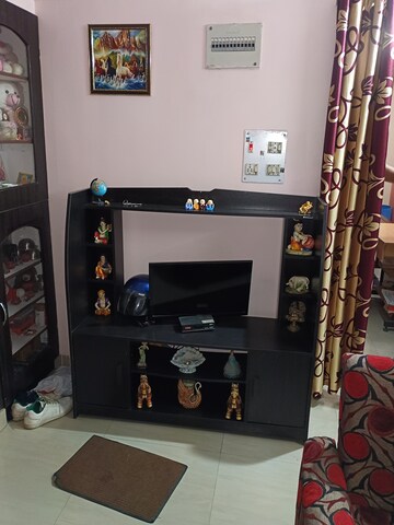 Furnished Amenities in 2 BHK Apartment at Bariatu – for Rent