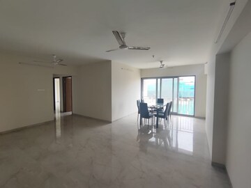 Room in 3 BHK Apartment at Sanjona Abhilash, Chembur – for Sale