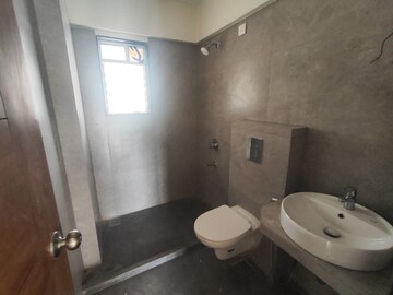 Bathroom in 3 BHK Apartment at Sanjona Abhilash, Chembur – for Sale