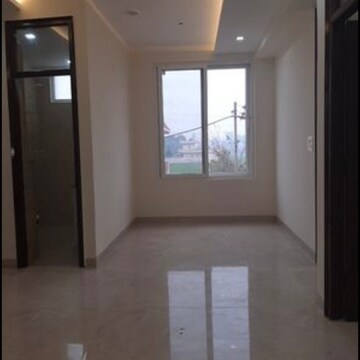 Room in 2 BHK Apartment at Aura Homes, High Ground – for Sale
