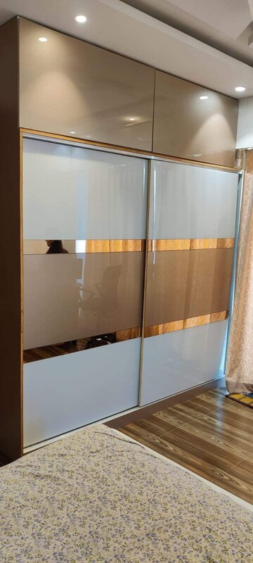 Room in 2 BHK Apartment at Kharghar – for Sale