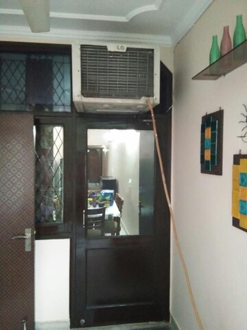 Furnished Amenities in 2 BHK Builder Floor at Lajpat Nagar ii – for Sale