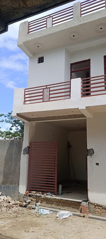 3 BHK Villa – Exterior View View at Vrindavan Garden, Sector 16b Greater Noida - for Sale