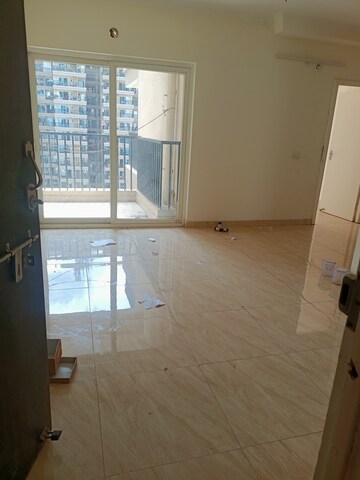 Room in 2 BHK Apartment at Yamuna Expressway – for Sale