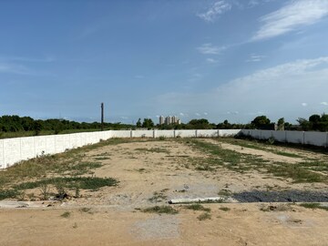  Land For Sale in Gaur The Hub, Gaur Yamuna City