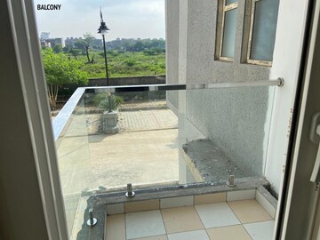 Balcony in 2 BHK Apartment at MR Proview Shalimar City, Shalimar Garden – for Sale