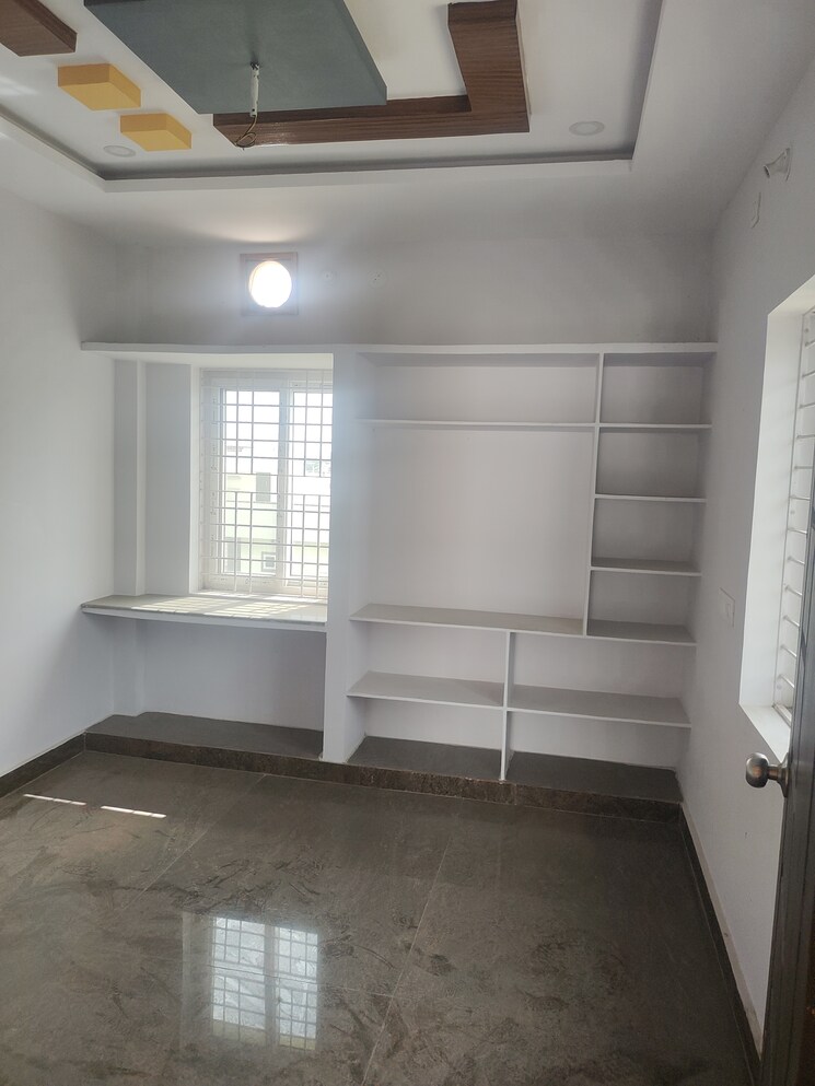 Room, saket-township 6 Bedroom 120 Sq.Yd. Independent House In Kapra Hyderabad 7268218