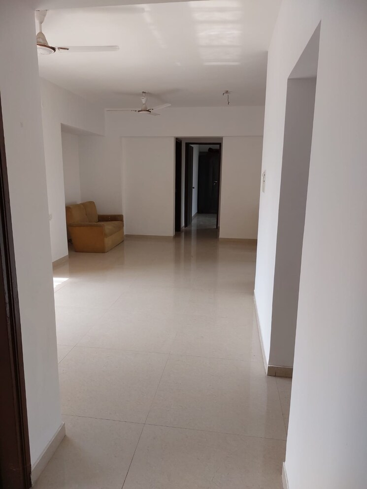 Room, cosmos-jewels-solitaire 3 Bedroom 960 Sq.Ft. Apartment In Ghodbunder Road Thane 7268237