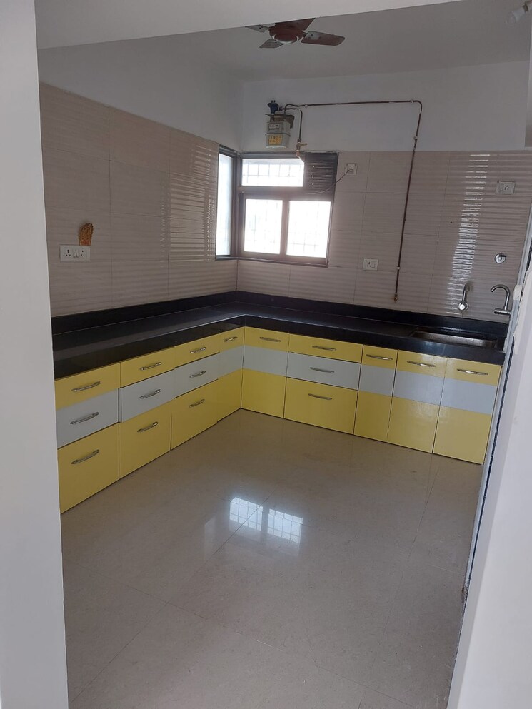 Kitchen, cosmos-jewels-solitaire 3 Bedroom 960 Sq.Ft. Apartment In Ghodbunder Road Thane 7268237