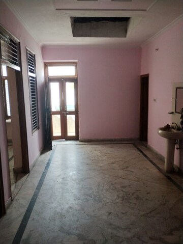 Building Lobby in 3.5 BHK Builder Floor at Raj Nagar – for Sale