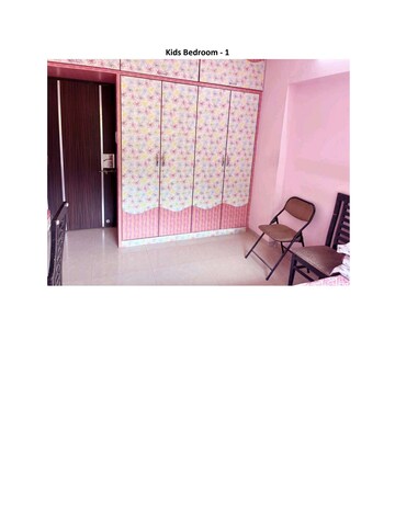 Room in 2.5 BHK Apartment at Sudarshan Sky Garden, Ghodbunder Road – for Sale