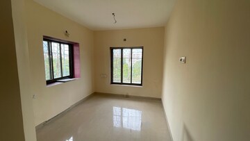 Room in 1 BHK Apartment at K Raheja Vihar, Powai – for Sale