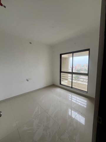 Room in 3 BHK Apartment at Vikas Ritz, Wayle Nagar – for Sale