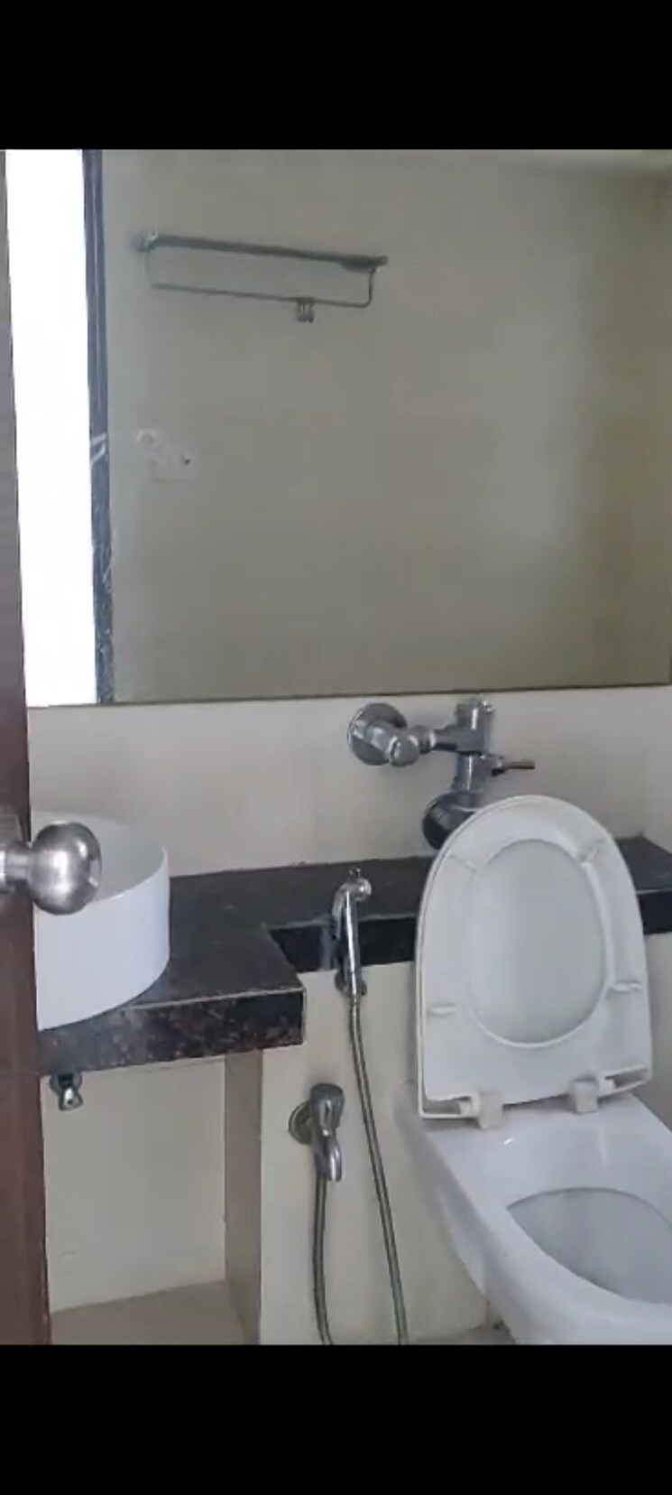 Bathroom, kapur bawdi 4 Bedroom 1490 Sq.Ft. Apartment In Kapur Bawdi Thane 7268700